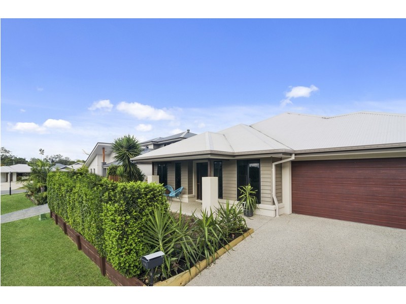 9 Falkener Street, Maudsland QLD 4210