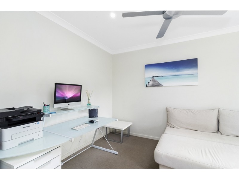 9 Falkener Street, Maudsland QLD 4210