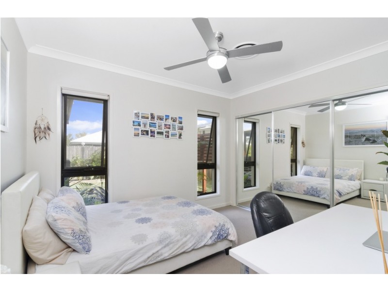 9 Falkener Street, Maudsland QLD 4210