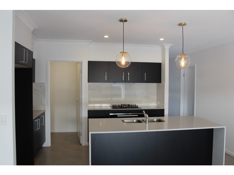 761 Stoneyway, Maudsland QLD 4210