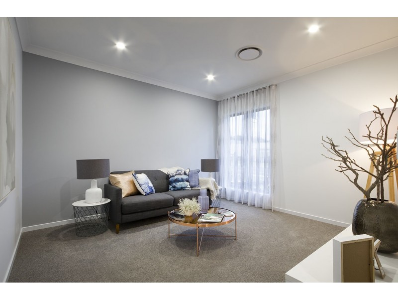 98 Ridgevale Blvd, Holmview QLD 4207
