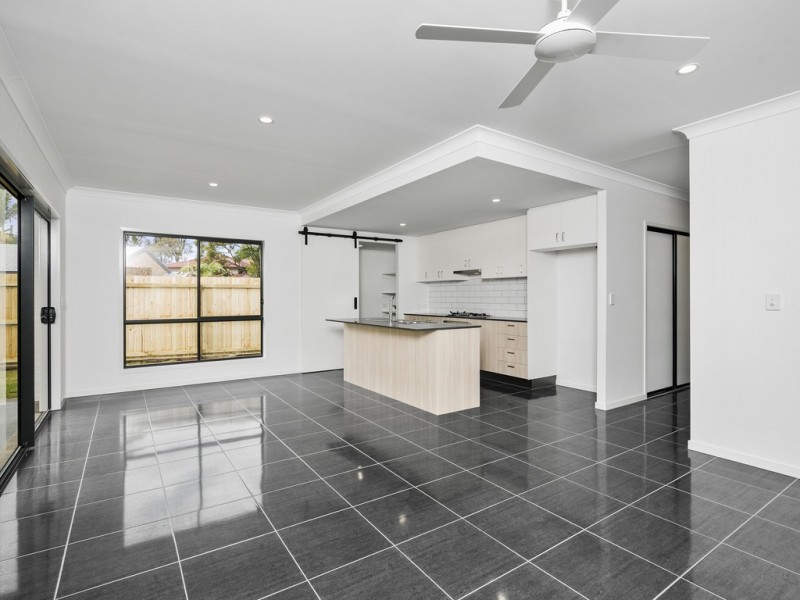 7 Atlantic Drive, Loganholme QLD 4129