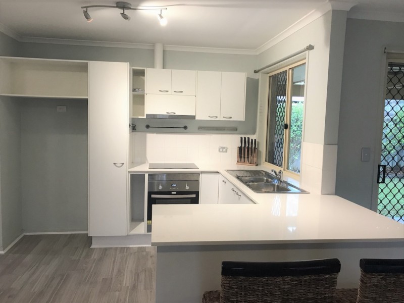 9 Tamarind Close, Nerang QLD 4211