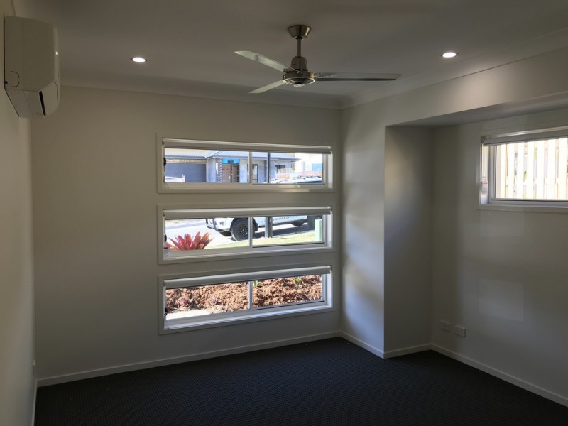 17 Stoneyway Avenue, Maudsland QLD 4210