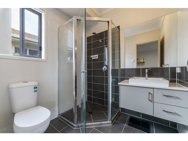 82 Picnic Creek Drive, Coomera QLD 4209