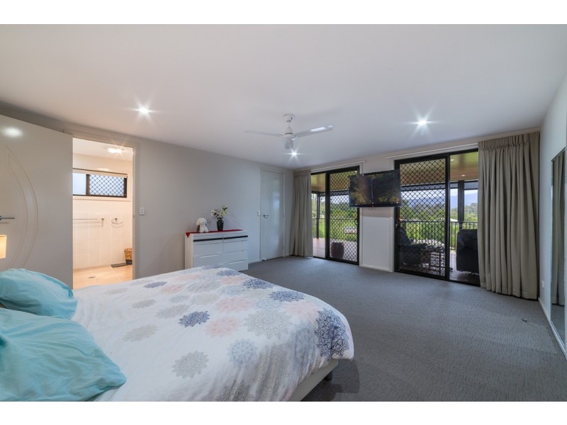 36 Waldorf place, Maudsland QLD 4210