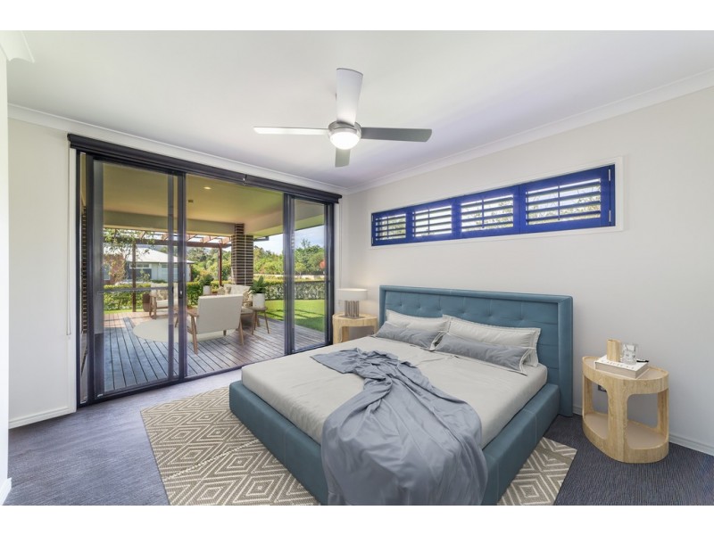 22 Plantation Crescent, Maudsland QLD 4210