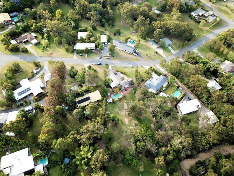 5 Woodland Drive, Reedy Creek QLD 4227
