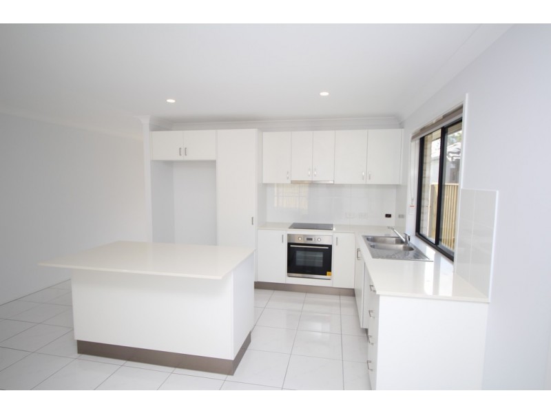 5 Miamax Place, Logan Reserve QLD 4133