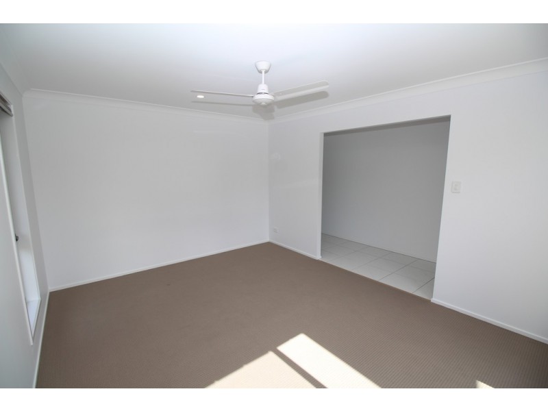 5 Miamax Place, Logan Reserve QLD 4133