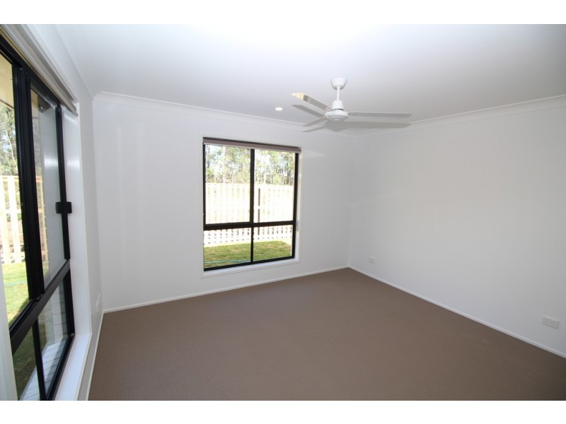 5 Miamax Place, Logan Reserve QLD 4133
