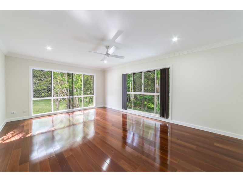 391 San Fernando Drive, Worongary QLD 4213