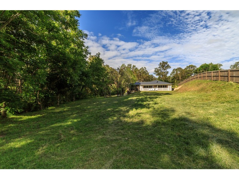 391 San Fernando Drive, Worongary QLD 4213