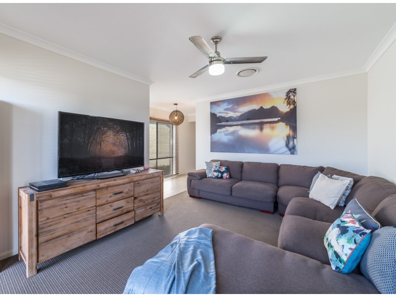 6 Summerstone Place, Maudsland QLD 4210