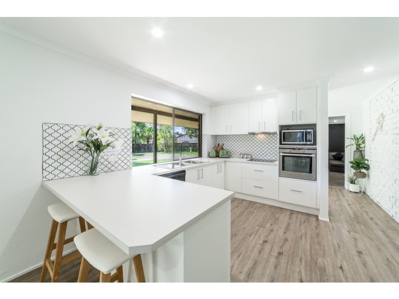 34 Alawara Drive, Tallai QLD 4213