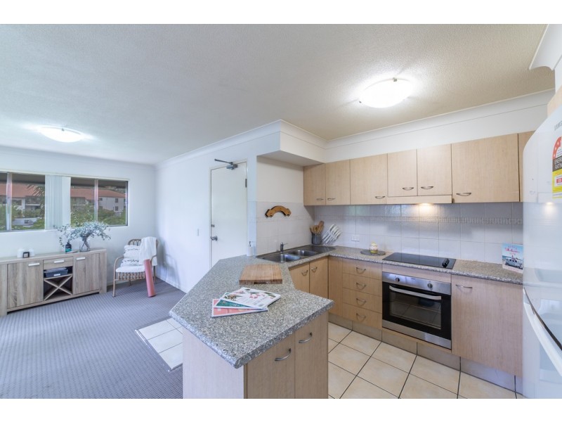 7/53 Stapylton Street, Coolangatta QLD 4225