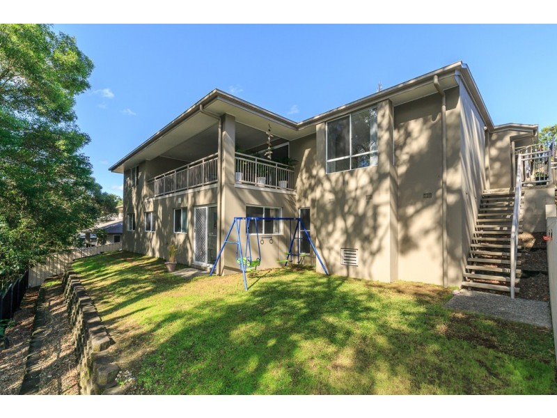 5 Caragh Crescent, Oxenford QLD 4210