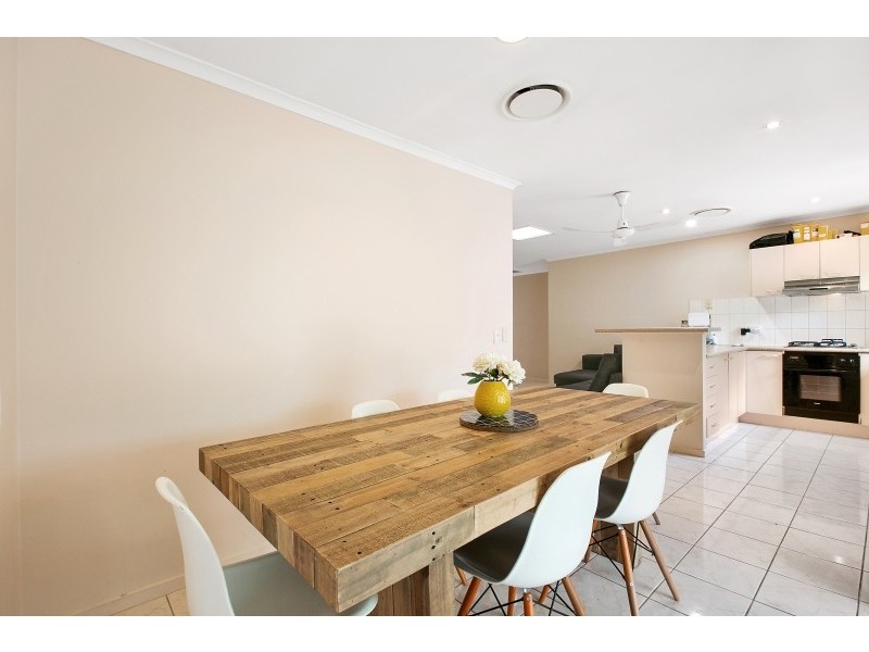 8 Prahran Court, Robina QLD 4226
