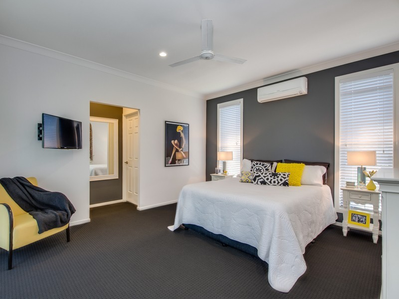 14 Federal Place, Robina QLD 4226