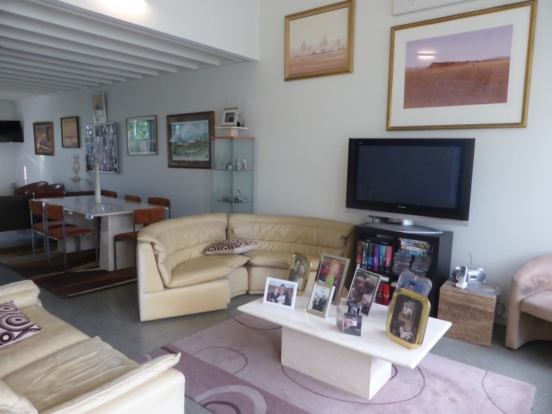 44 South Bay Drive, Varsity Lakes QLD 4227