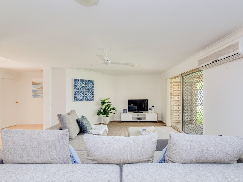 27 Protea Court, Robina QLD 4226