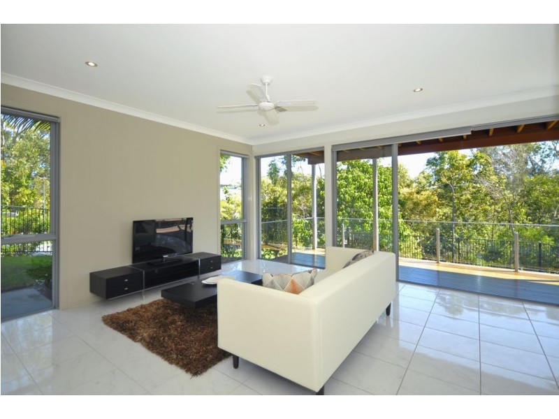 2 Lyra Court, Robina QLD 4226