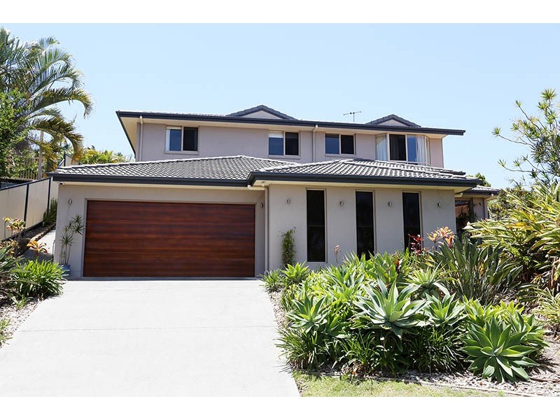 25 Piccadilly Place, Highland Park QLD 4211