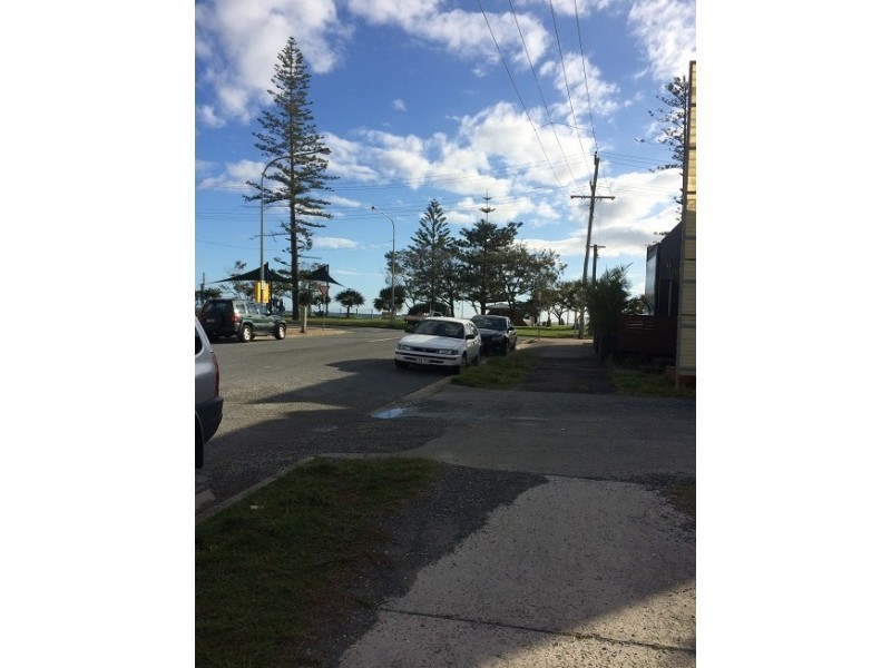 1/4 Lord Street, Coolangatta QLD 4225
