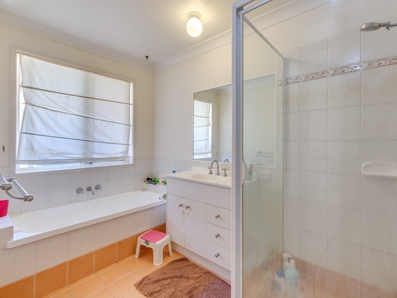 2/17 Balmain Street, Varsity Lakes QLD 4227