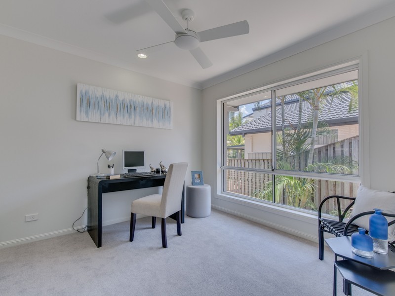 154 Camberwell Circuit, Robina QLD 4226