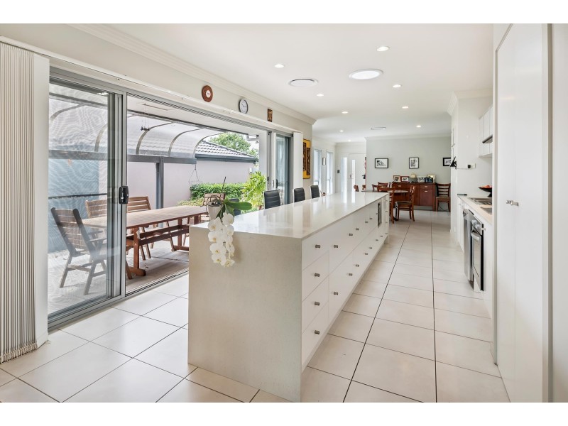 43 Royal Links Drive, Robina QLD 4226