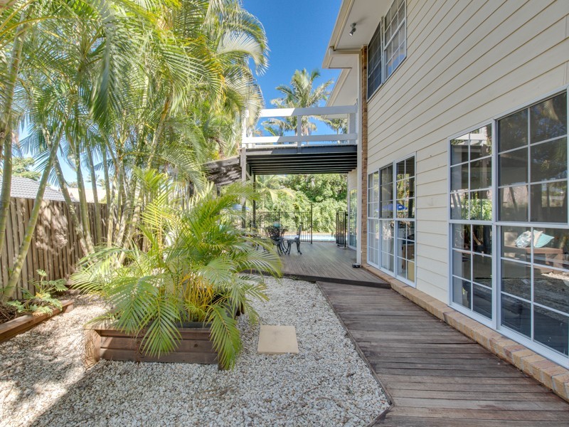 31 Huntingdale Crescent, Robina QLD 4226