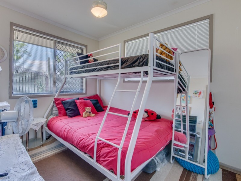 1/34 Callistemon Court, Arundel QLD 4214