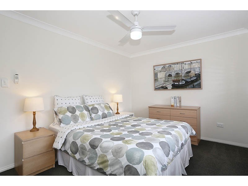 37 Sunningdale Circuit, Robina QLD 4226