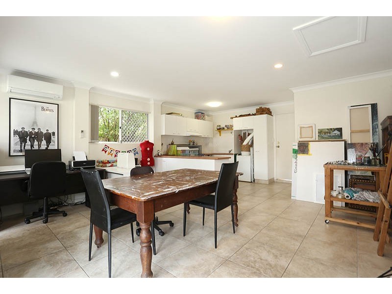 37 Sunningdale Circuit, Robina QLD 4226