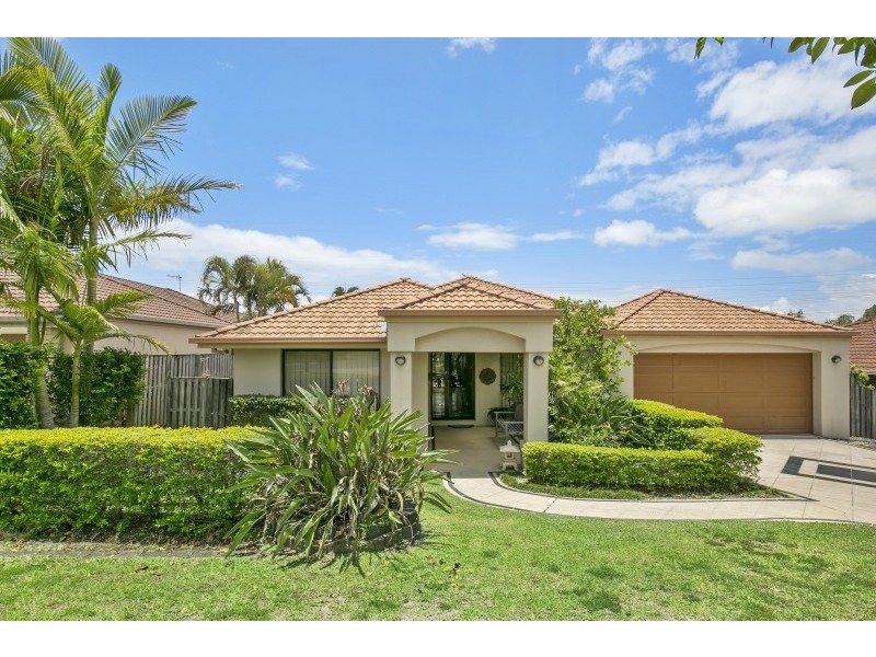 1 Peachwood Court, Robina QLD 4226