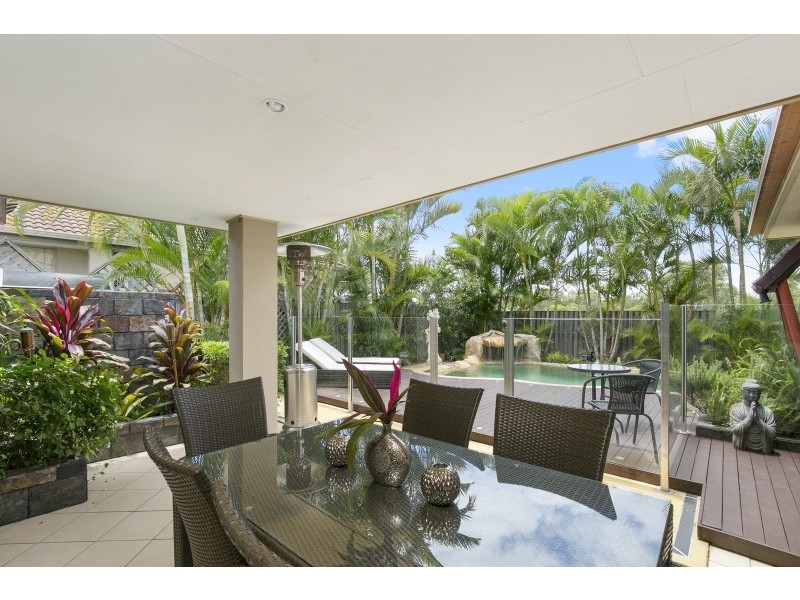 1 Peachwood Court, Robina QLD 4226