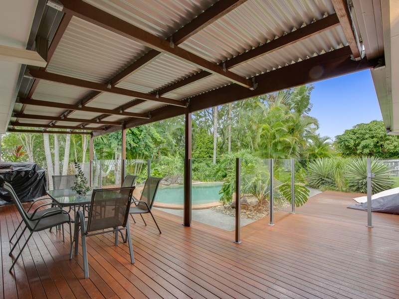 6 Dundee Court, Robina QLD 4226