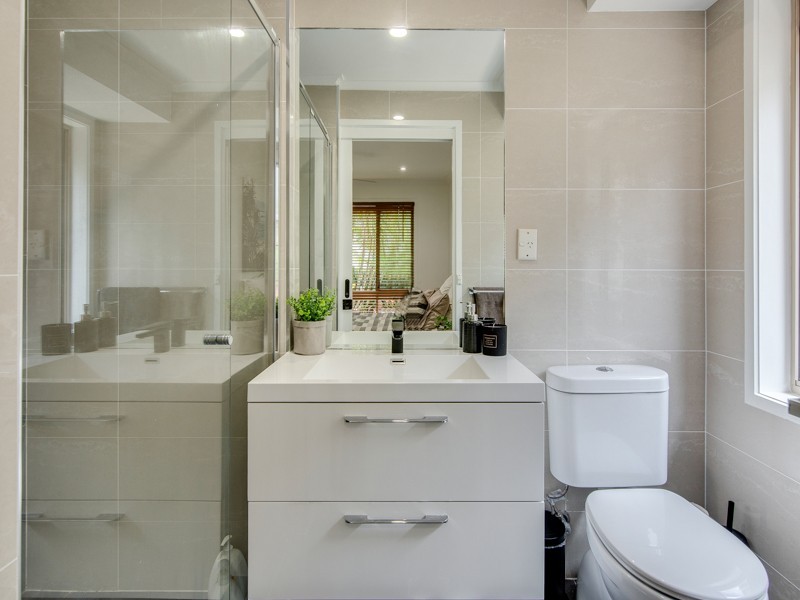 6 Dundee Court, Robina QLD 4226