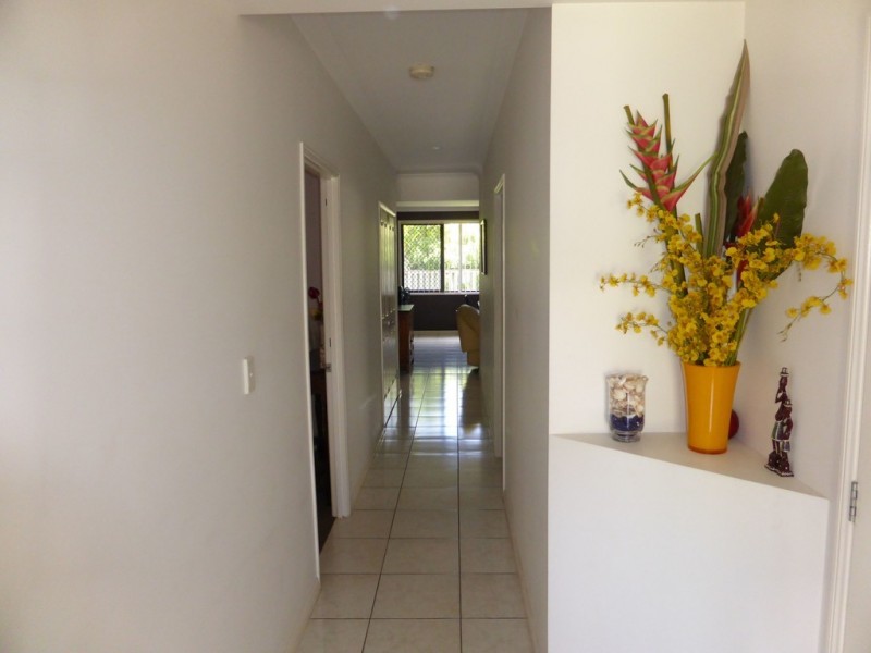 60 Bayswater Avenue, Varsity Lakes QLD 4227