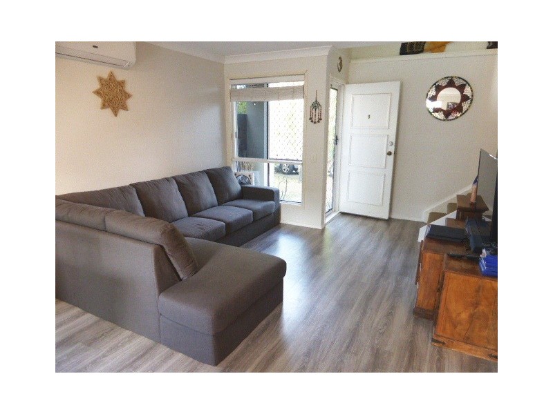 8/35 Killarney Avenue, Robina QLD 4226