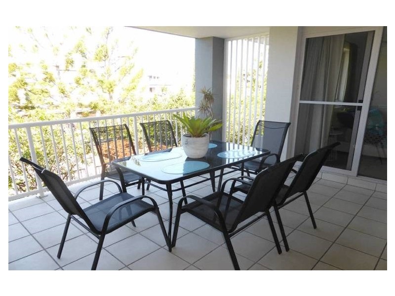 16/1 Riverwalk Avenue, Robina QLD 4226