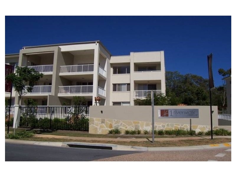 16/1 Riverwalk Avenue, Robina QLD 4226