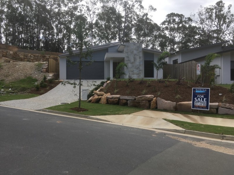 3 Greenview Place, Reedy Creek QLD 4227