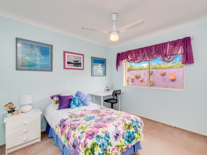 29 Langport Parade, Mudgeeraba QLD 4213