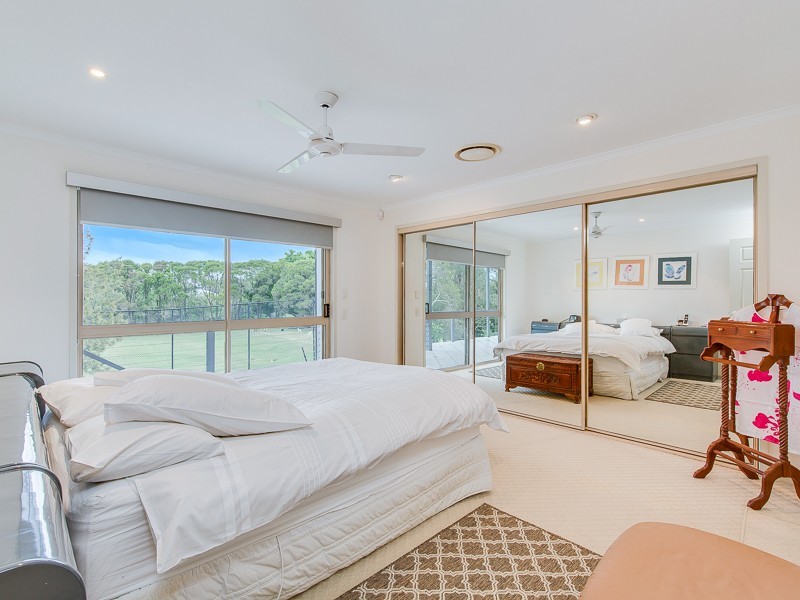 7 Chatswood Court, Robina QLD 4226