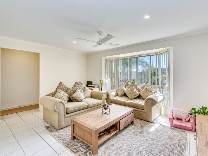 72 Chisholm Road, Carrara QLD 4211
