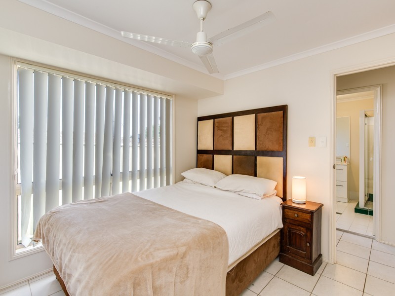 72 Chisholm Road, Carrara QLD 4211