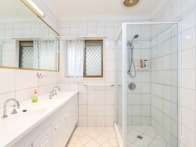 78 Melaleuca Drive, Palm Beach QLD 4221