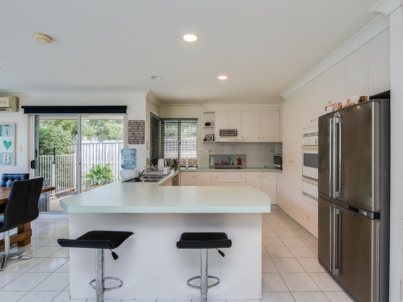 3 Anglesea Court, Robina QLD 4226